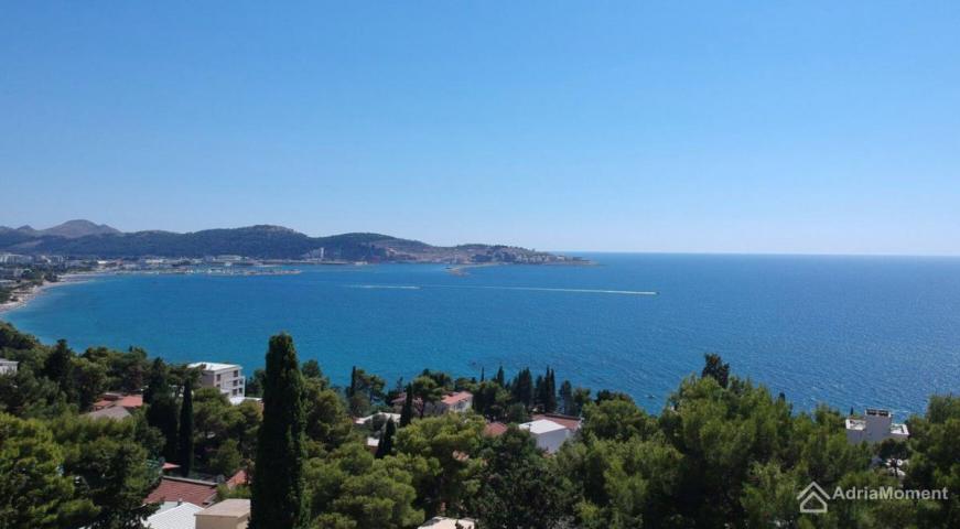 Kuća u Zelenom pojasu - s panoramskim pogledom na more