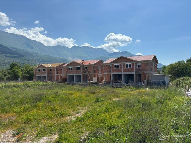 Prodaja, Kuća, 132m2 , Radanovići
