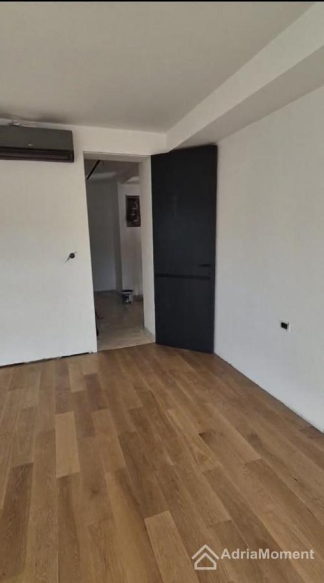 Luksuzni penthouse u Podgorici, Zagorić - 3 spavaće sobe