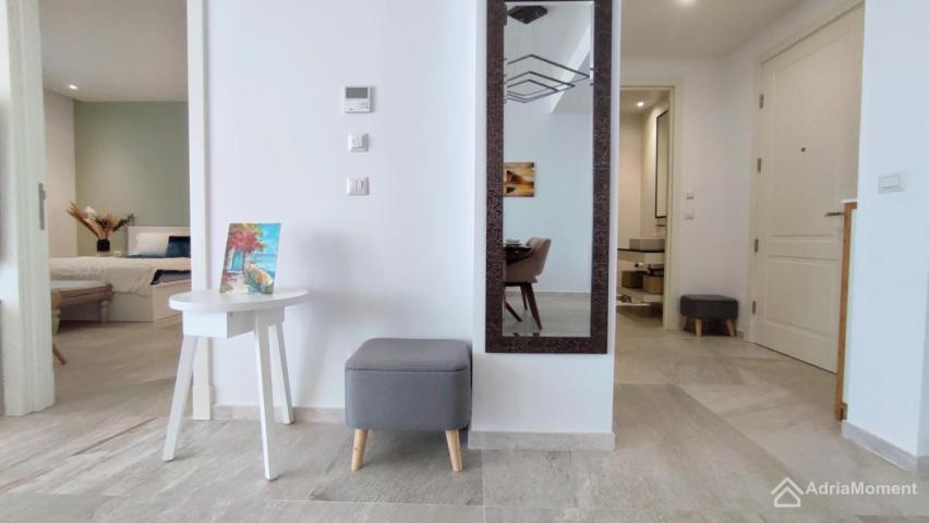 Gotov stan u Marina Village Luštica Bay – moguce dio placanja na rate