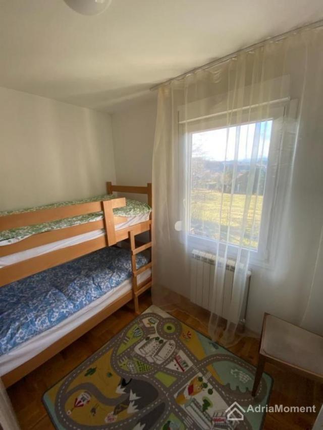 Kuća na 2 sprata u Kolašinu, Polje