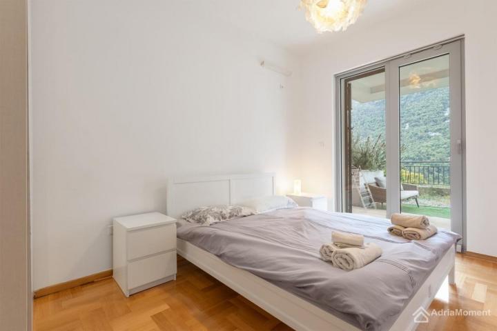 Lavender Bay - trosobni stan 97 m2 + 97 m2 terase