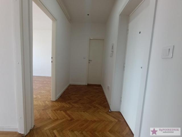 Fotografija stana 9 od 24