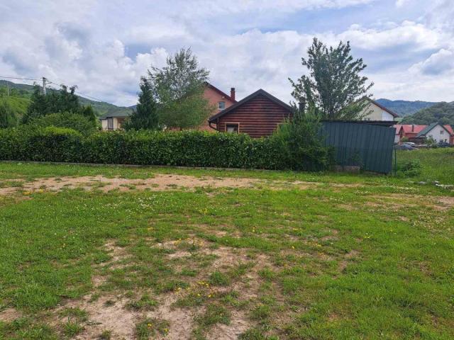 Urbanized Plot in the Center of Kolašin – 300 m²