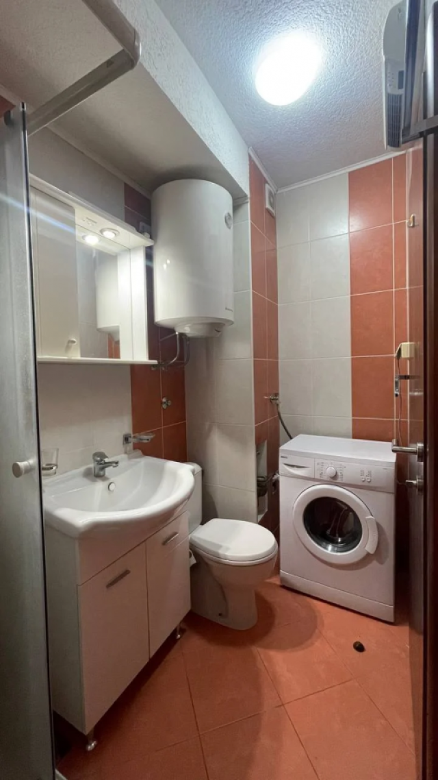 Modern One-Bedroom Apartment in a Quiet Budva Neighborhood