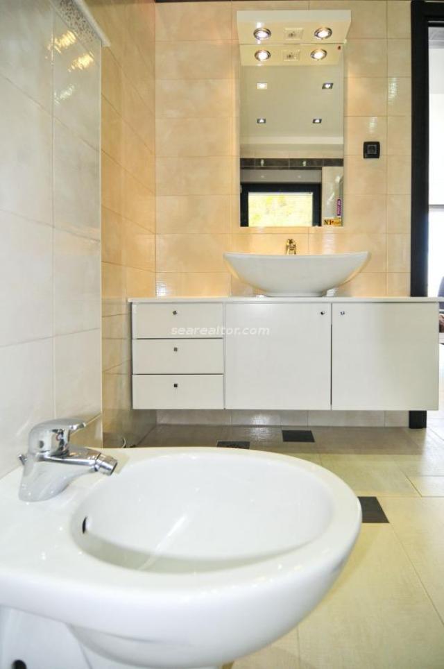 Luxury Villa with Pool, Guest Apartment & Additional Land – Tivat