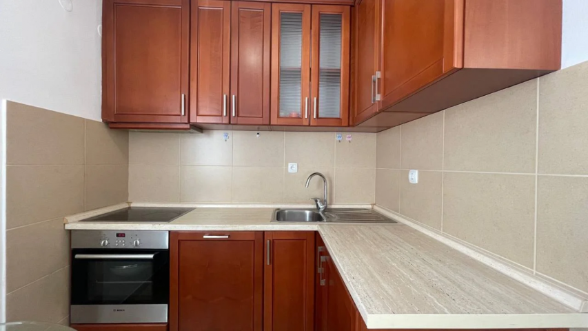 Modern One-Bedroom Apartment in a Quiet Budva Neighborhood
