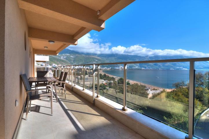 Three-Bedroom Apartment 125m2 for Sale, Sea View, Budva