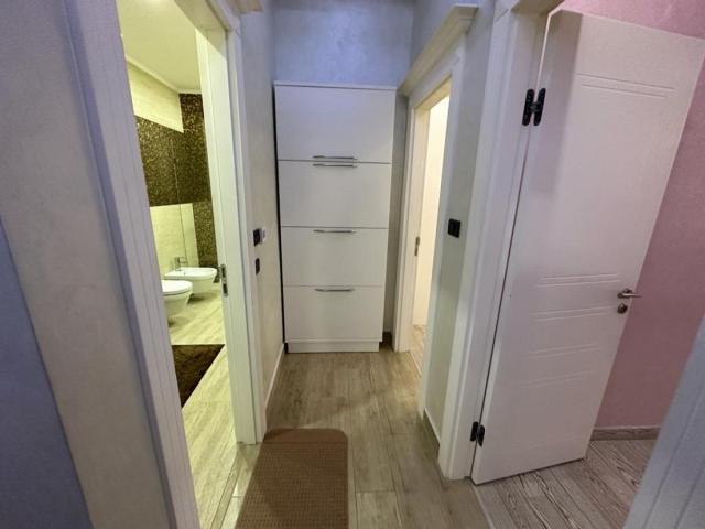 For sale: luxurious penthouse, 162 m², Budva