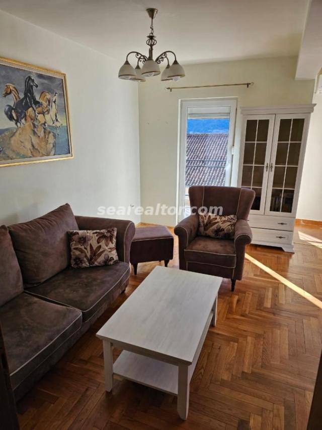 3-Bedroom Duplex Apartment with Sea View - Dobrota, Kotor