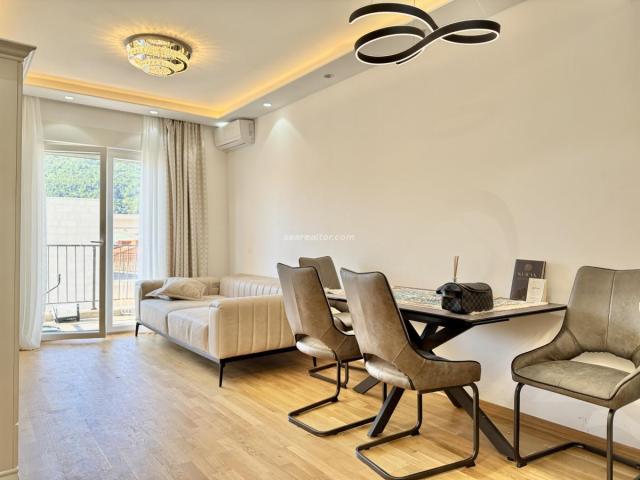 One-Bedroom Apartment for Sale in Budva, Podkošljun, Sea View