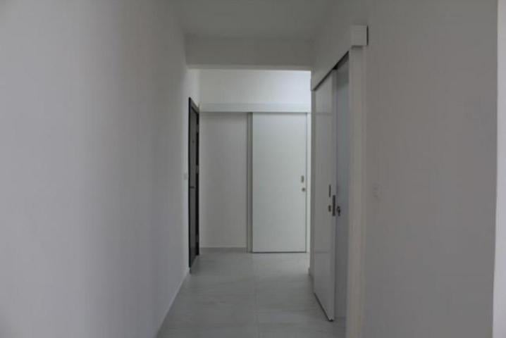 Luxurious penthouse for sale, sea view, 241 m2 Bar