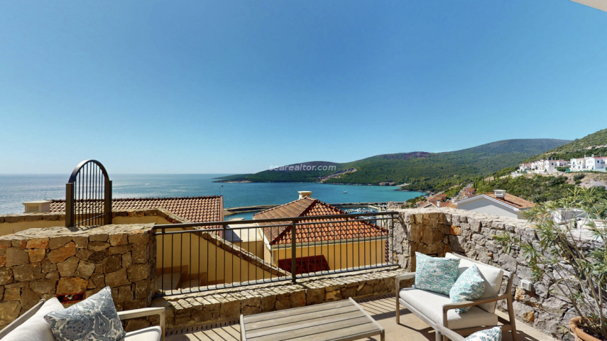 Luxurious two-bedroom apartment 105m2 with sea view - Luštica Bay