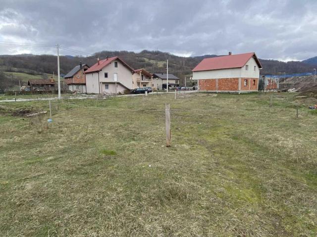 Building plot near the center of Kolašin