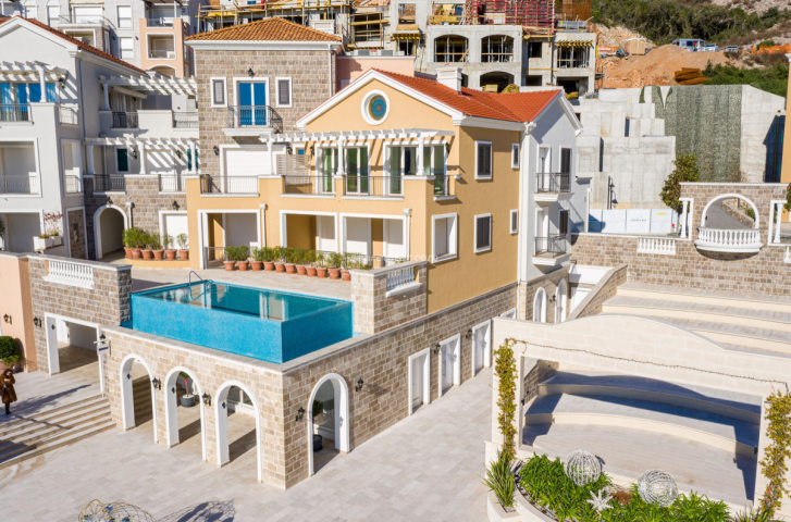 Luxurious one-bedroom apartment 74m2 with sea view - Luštica Bay
