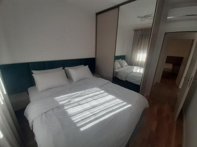 Luxurious Apartment for Rent 65 m2, Dobrota