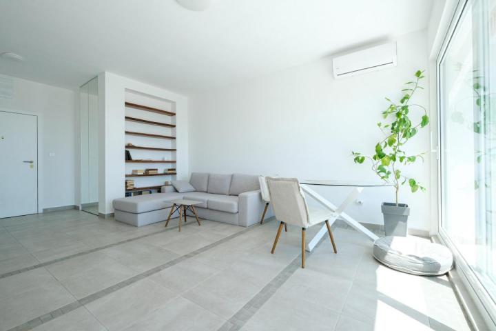 Bright apartment with panoramic view of Budva — 65 m2 comfort and space