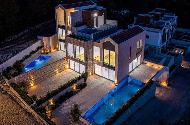 Premium Townhouse 288 m2 with Private Pool in Donja Lastva (I-2)