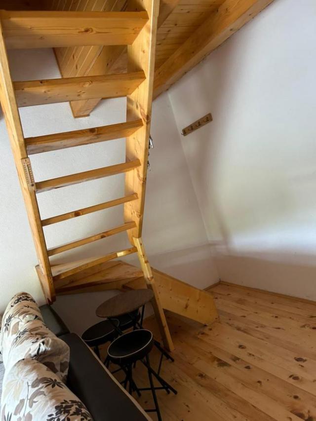House for Sale in Žabljak – Great Location, Ideal for Living or Tourism!