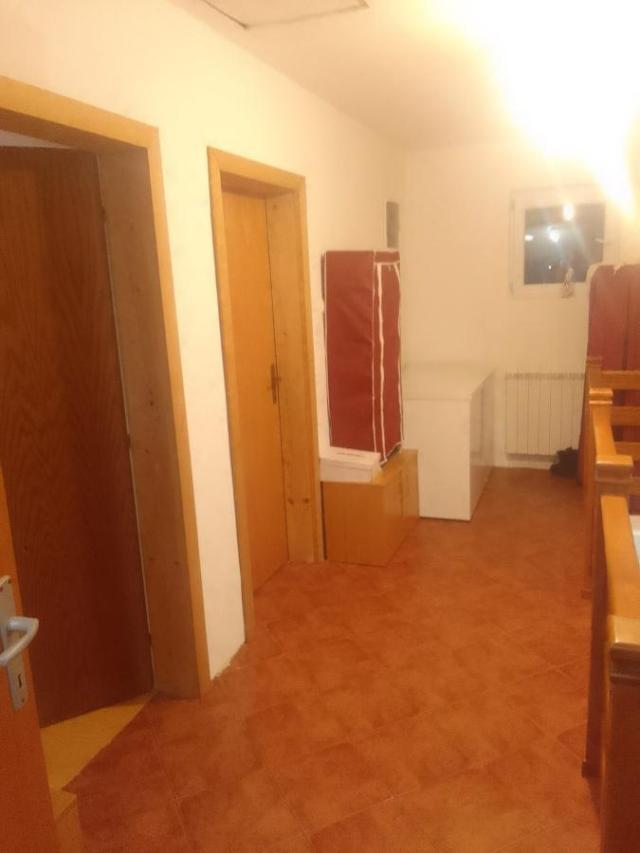 Two-Storey House of 140m2 for Sale in Miločani, Nikšić
