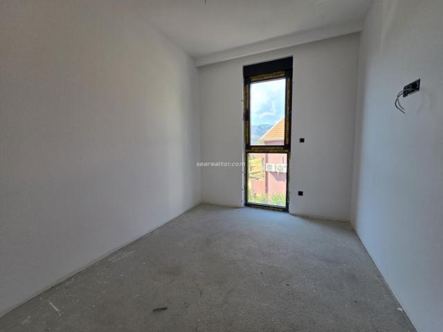 New two-bedroom apartment in Tivat - sea view