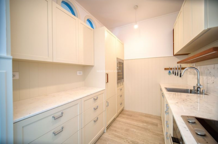 Luxurious two-bedroom apartment 105m2 with sea view - Luštica Bay