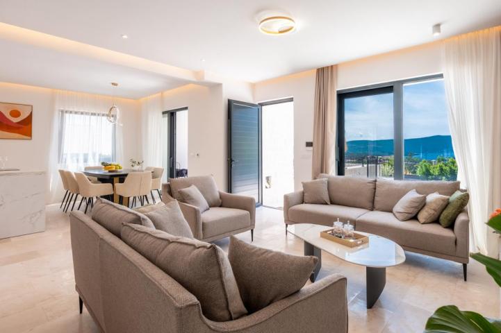 Luxury villa with pool and sea view, Tivat