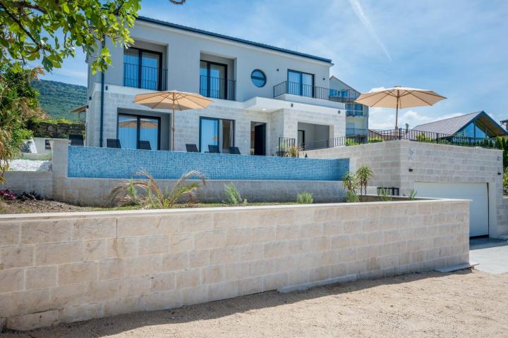 Luxury villa with pool and sea view, Tivat
