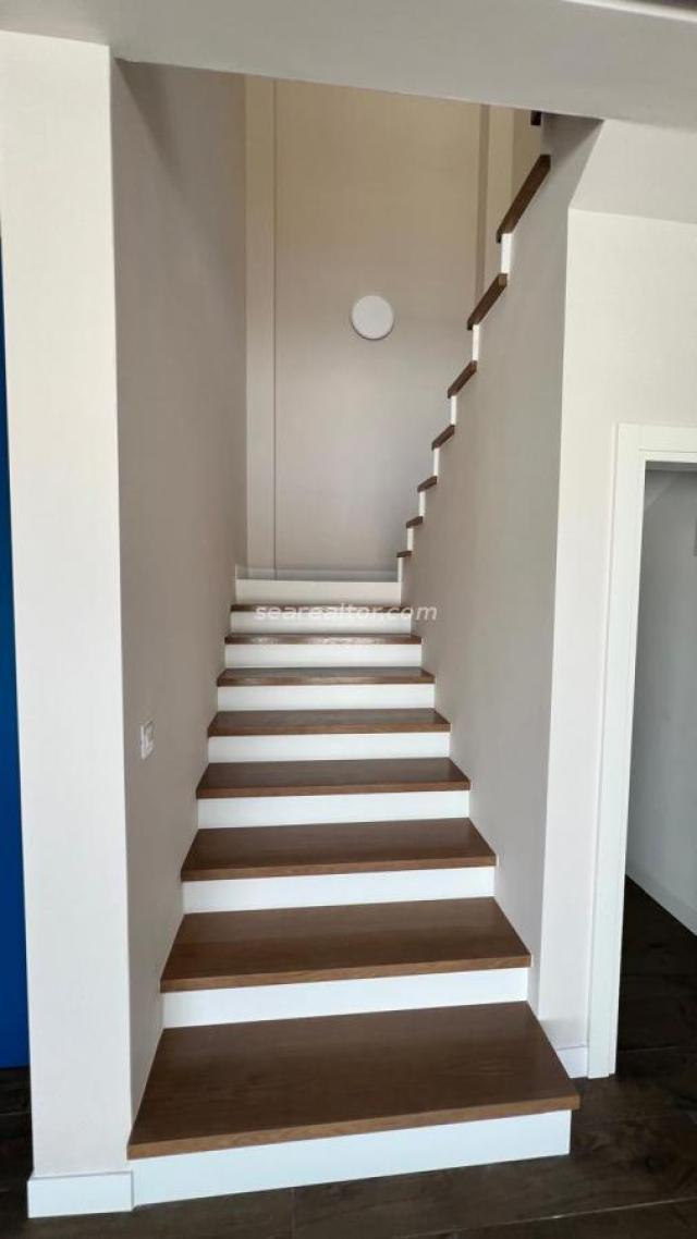Modern villa with pool in Dumidran, Tivat