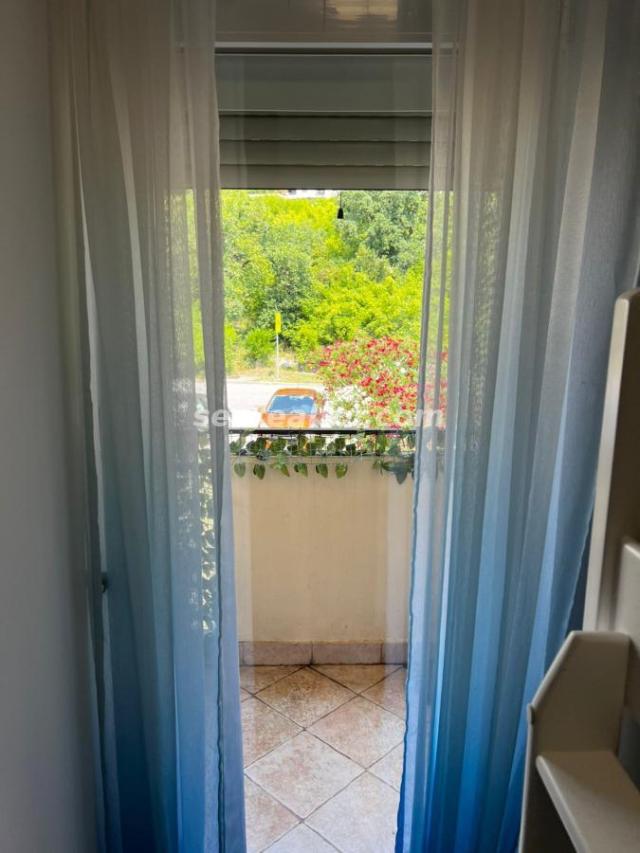 3-Bedroom Duplex Apartment with Sea View - Dobrota, Kotor