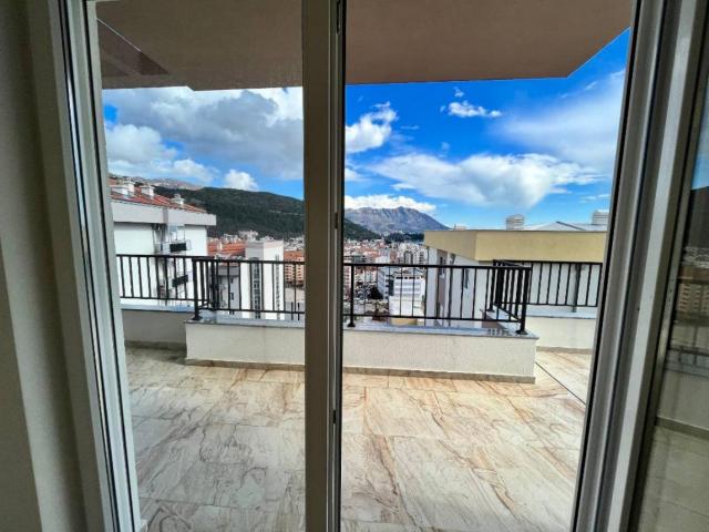 Three-room apartment in a new building with a sea view, Dubovica, Tivat