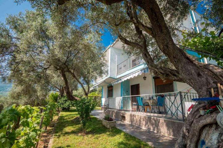 House 154m2 on 2400m2 Plot with view on city and sea in Bar