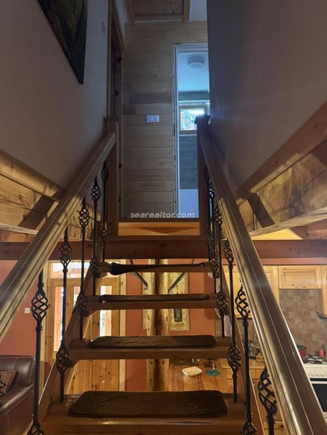 For Sale: Two-Bedroom House in Žabljak