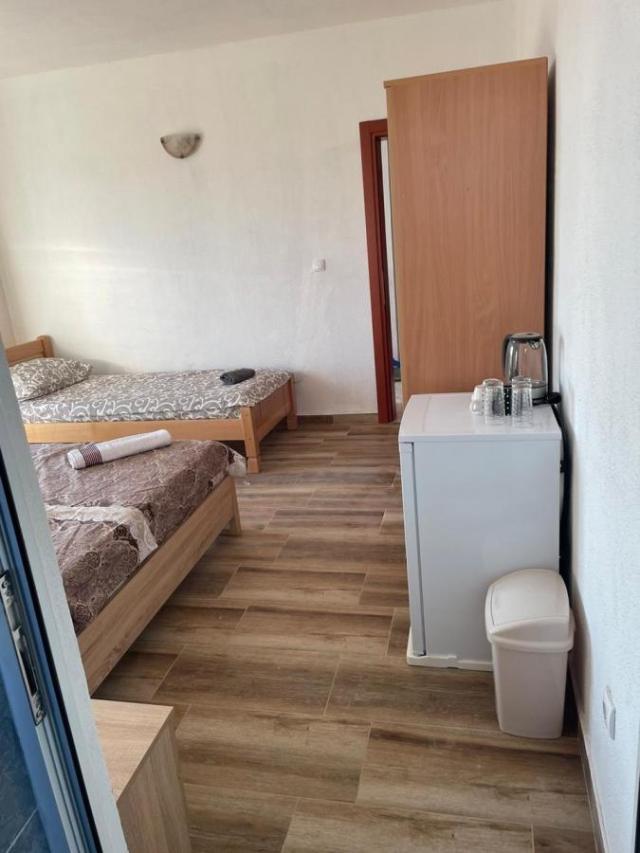 Spacious House with Pool and Large Plot for Sale – Sutomore, Bar
