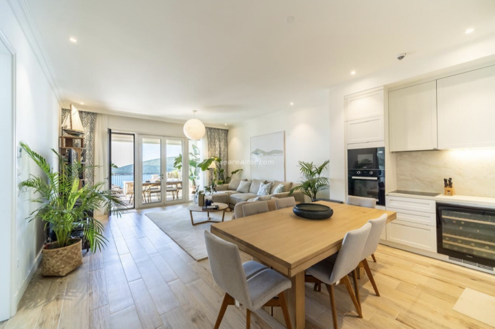 Luxurious two-bedroom apartment 105m2 with sea view - Luštica Bay