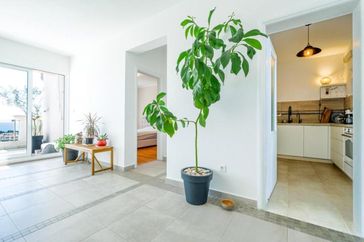 Bright apartment with panoramic view of Budva — 65 m2 comfort and space