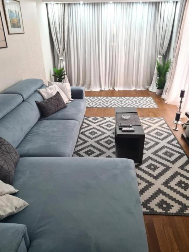 Beautiful three-room apartment in Budva