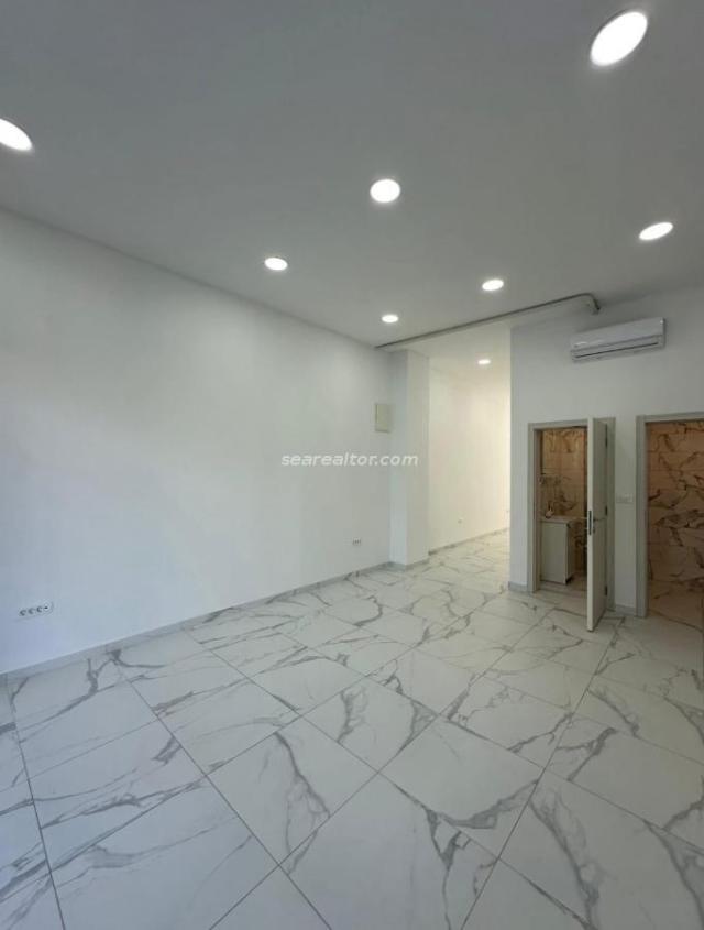 Commercial Space 50 m2 for Rent - Seljanovo, Tivat