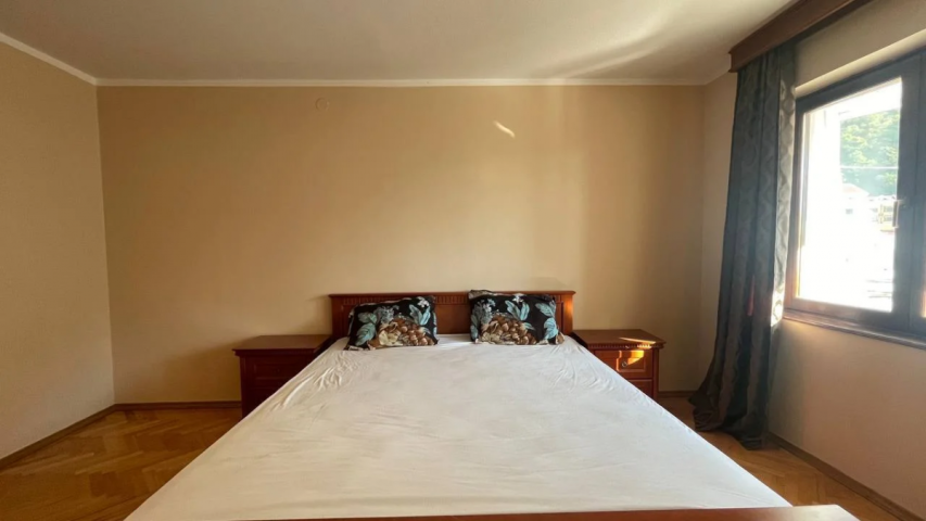 Modern One-Bedroom Apartment in a Quiet Budva Neighborhood