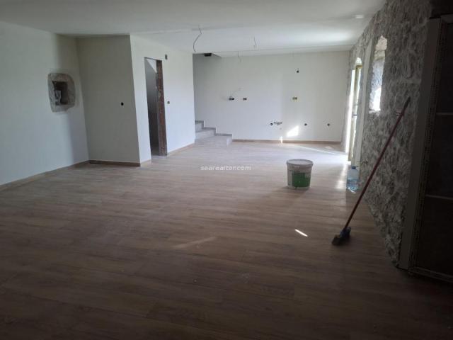 Authentic Stone House 138 m² on a 566 m² Plot – Zagora, Kotor