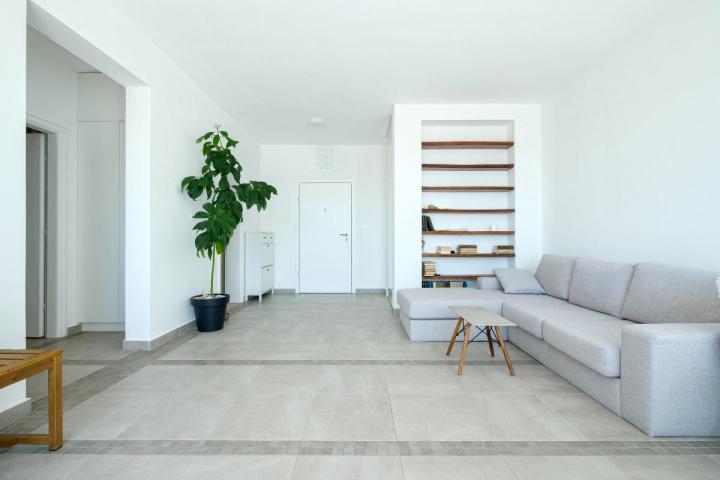 Bright apartment with panoramic view of Budva — 65 m2 comfort and space