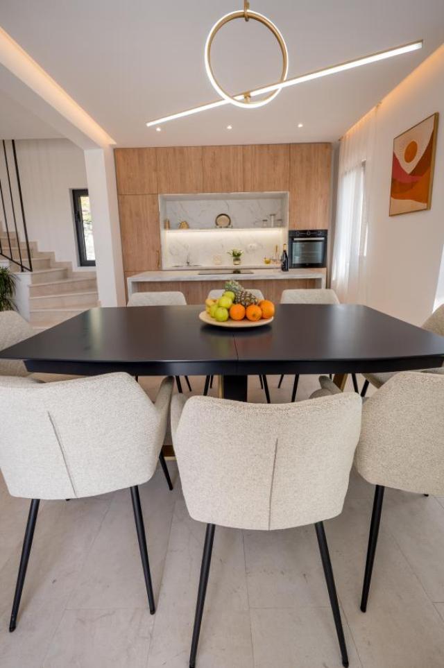 Luxury villa with pool and sea view, Tivat