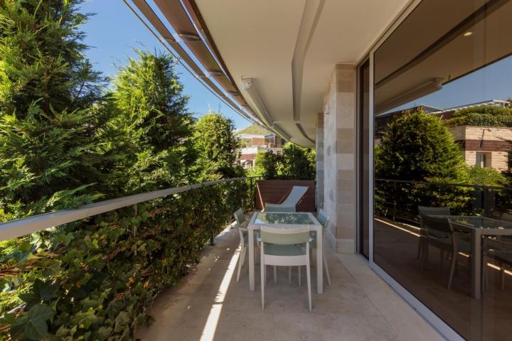 Two bedroom apartment, Dukley Gardens Budva