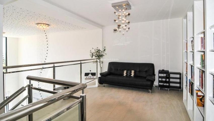 Luxury Villa with Pool, Guest Apartment & Additional Land – Tivat