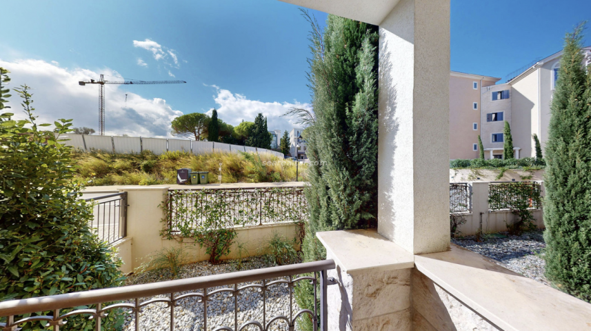 Luxury One Bedroom Apartment 57m2 - Luštica Bay