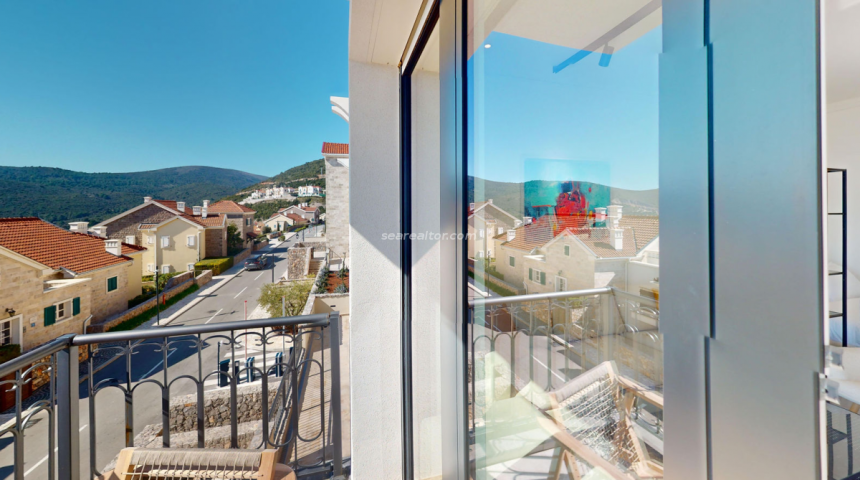 Luxurious studio apartment 42m2 with sea view - Luštica Bay