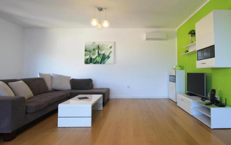 Luxury 2-bedroom apartment with a sea view in Budva for sale