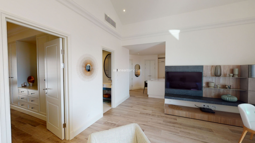 Luxurious one-bedroom apartment 74m2 with sea view - Luštica Bay