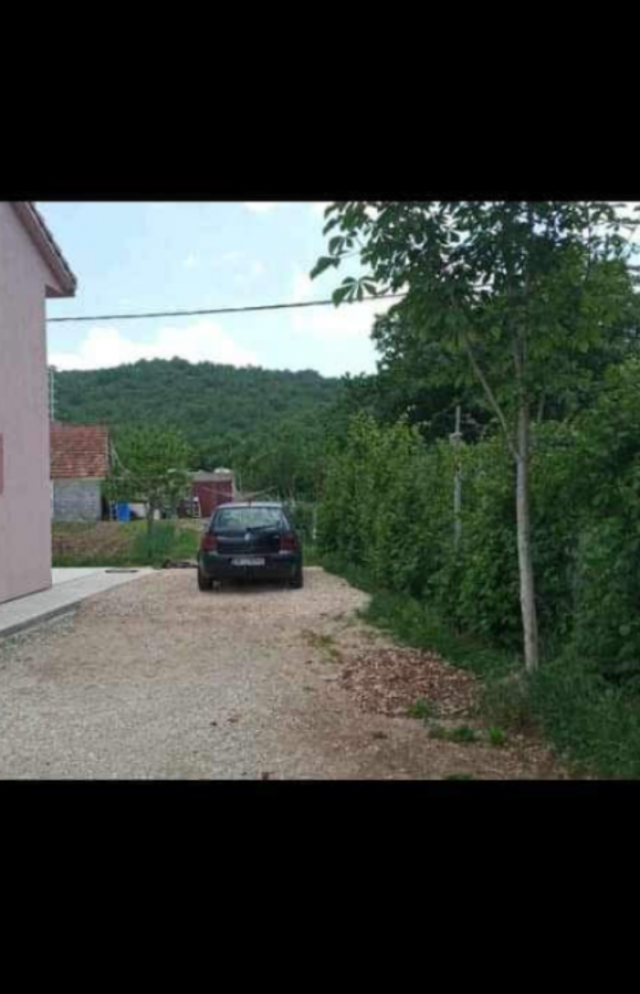 Two-Storey House of 140m2 for Sale in Miločani, Nikšić