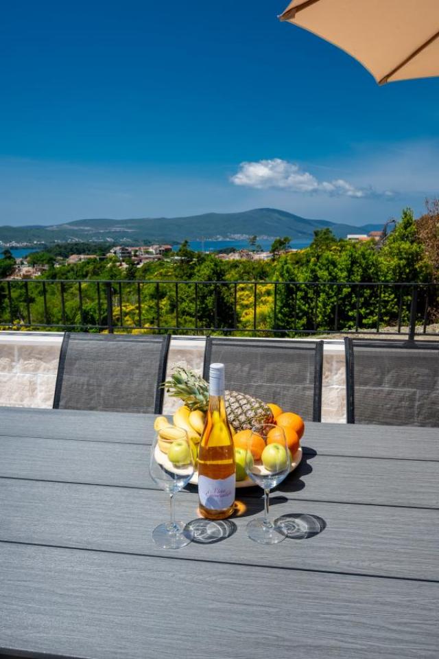 Luxury villa with pool and sea view, Tivat